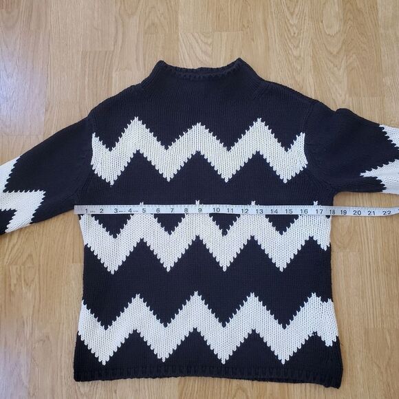 🌹 TALBOTS 🌹 Chunky Knit Mock Neck Chevron Black/White Sweater - [Petite Small] - Picture 7 of 9